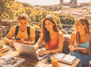 combinar estudios y aventura en el extranjero